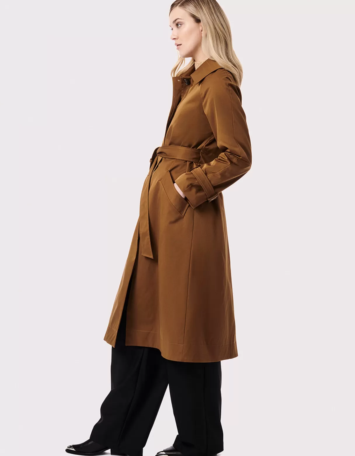 Women Bernardo Fashions Rain Or Shine>Getaway Belted Long Rain Coat