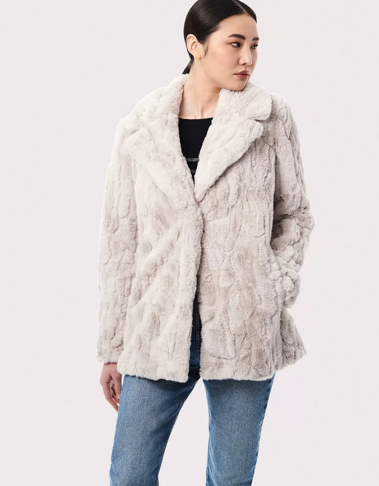 Women Bernardo Fashions Vegan Fur>Hygge Chic Vegan Fur Jacket