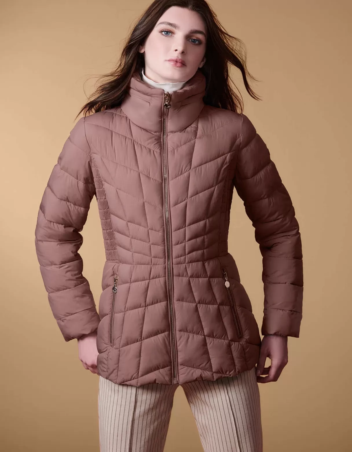 Women Bernardo Fashions Jackets>Latitude Flare Short Puffer Jacket