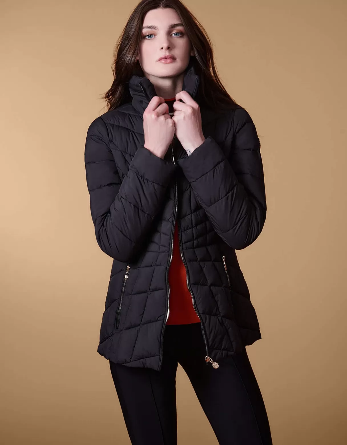 Women Bernardo Fashions Jackets>Latitude Flare Short Puffer Jacket