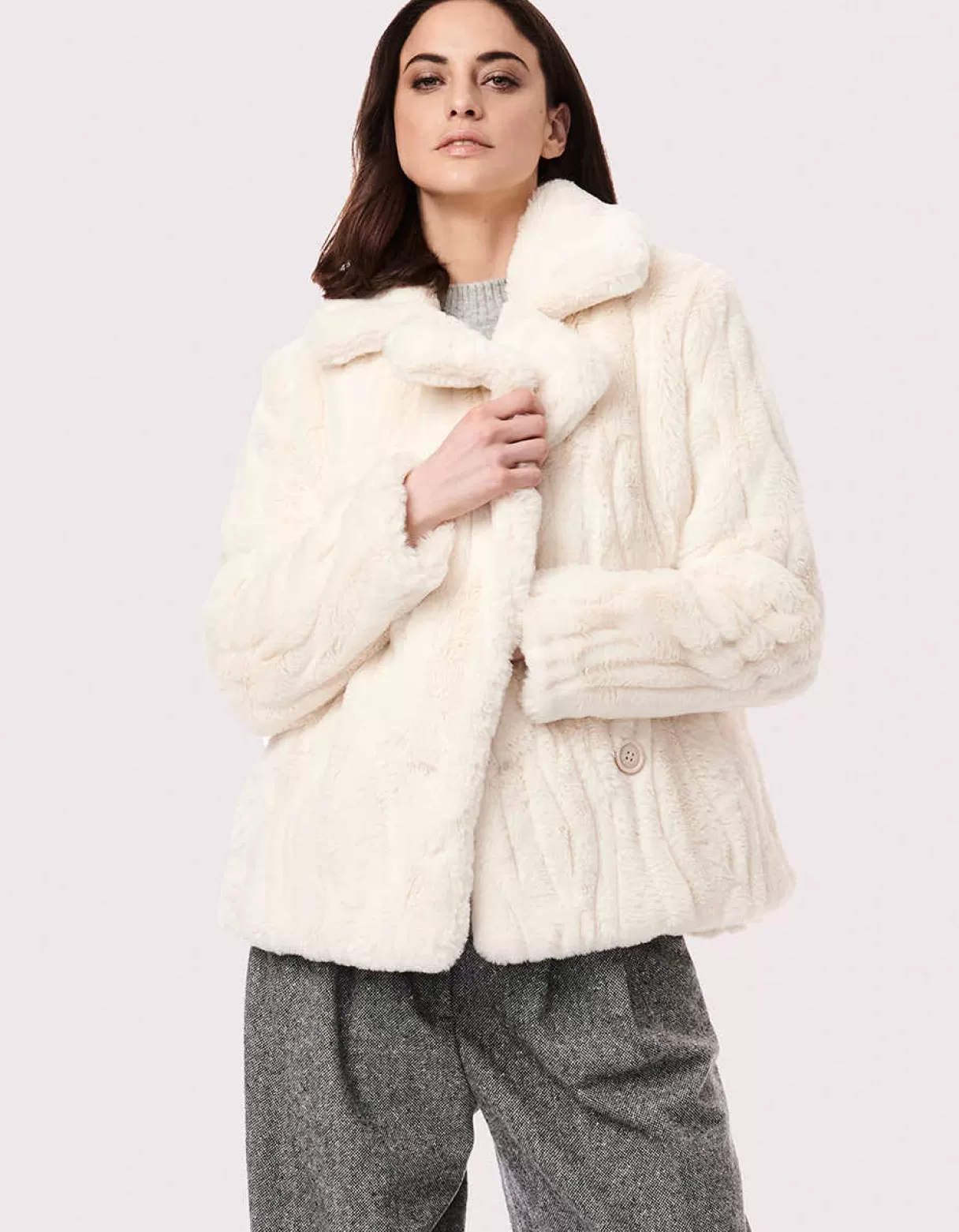 Women Bernardo Fashions Vegan Fur>Luxe Touch Vegan Fur Jacket