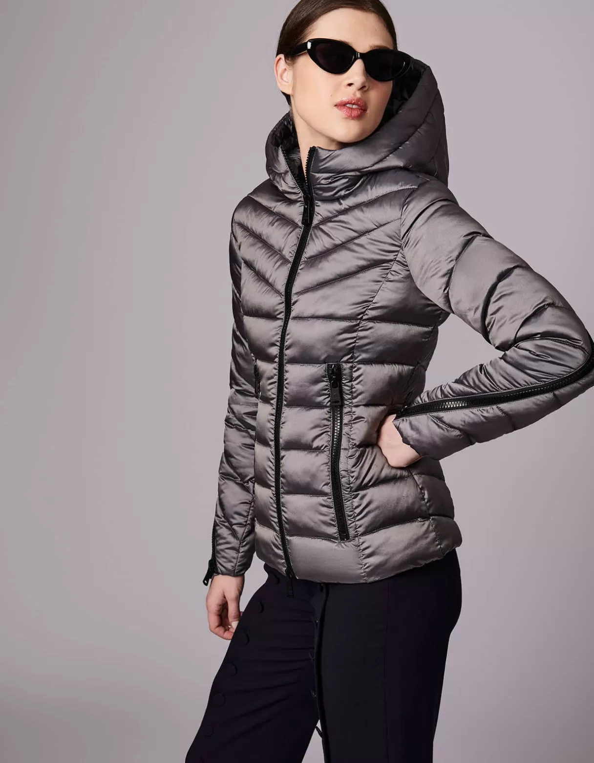 Women Bernardo Fashions Jackets>Metallic Zip Around Funnel Puffer