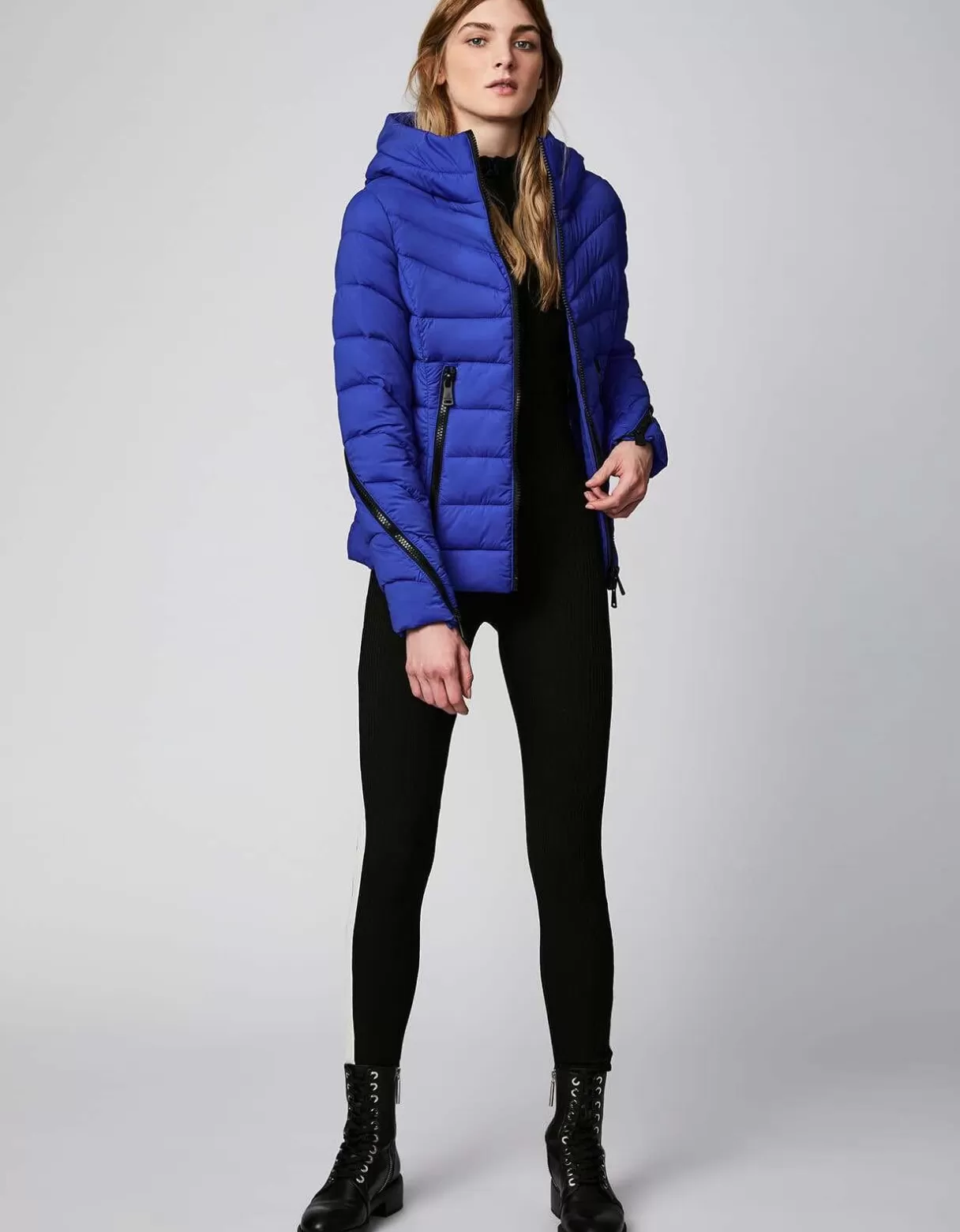 Women Bernardo Fashions Jackets>Zip Around Funnel Puffer